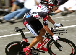 华体会官网_伊斯科私信致敬视障球迷，逆境中的坚韧照亮体育精神