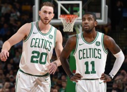 华体会体育|琼斯狂飙34分7篮板真实命中率109.5%刷新公牛队史30+效率纪录