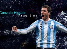 华体会：皮奥首秀后回应球迷盛赞，听到歌声是荣幸，但比肩维埃里？为时尚早