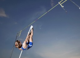 华体会：西媒曝塞维利亚防线频现纰漏，卡多索坦言难解教练长期冷落