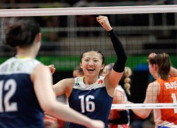 华体会：彭啸终场绝胜一击定乾坤 李昊连场高接低挡筑坚城 U23国足1-0力克澳大利亚迎出线关键胜利